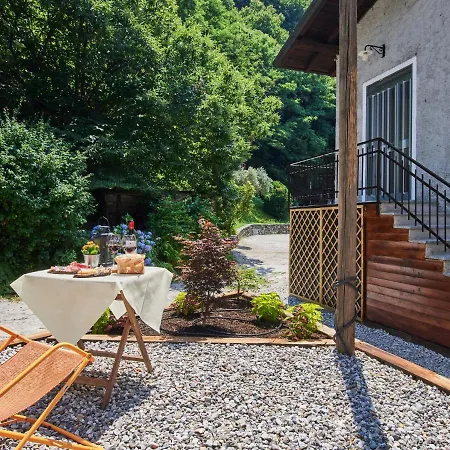 Del Nibbio-1 By Interhome Carriola